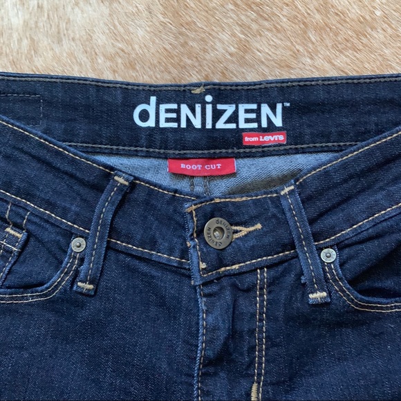 DENIZEN Blue Jeans | Bootcut | Size 4 Medium - Picture 4 of 6